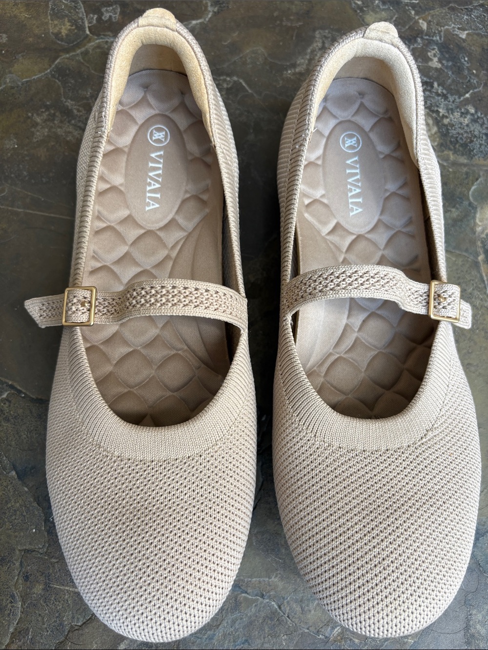 Vivaia Claire Walker Mary-Jane Flat - Picture 4 of 12